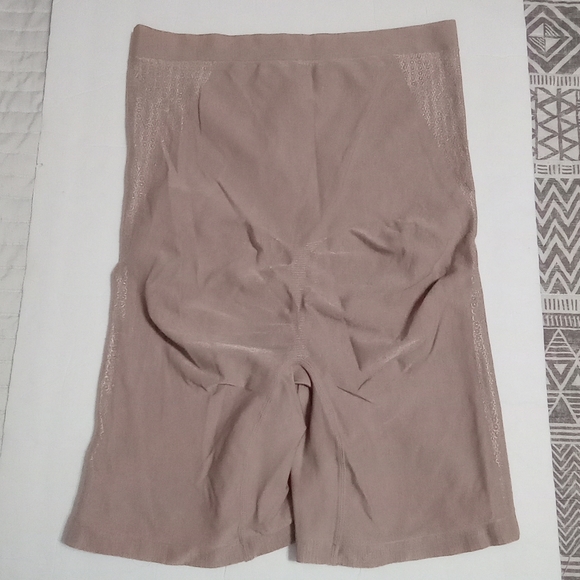 Gloria Vanderbilt 2-Pack Hi-Waisted Seamless Jacquard Thigh Shaper/Ivory Size 3X - Picture 12 of 12